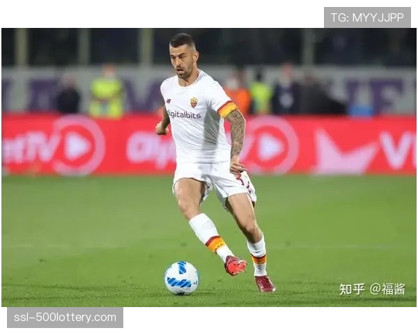 罗马边后卫斯皮纳佐拉在训练中肌肉不适，出战成疑