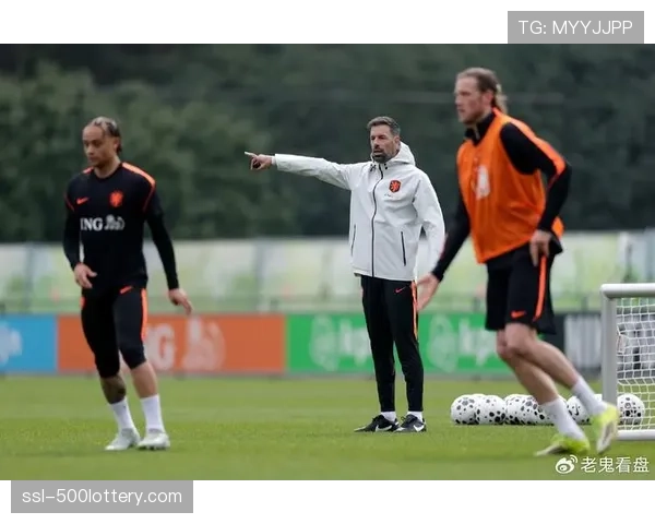 快讯：莱切1-1战平萨勒尼塔纳，双方各取一分仍处降级区边缘